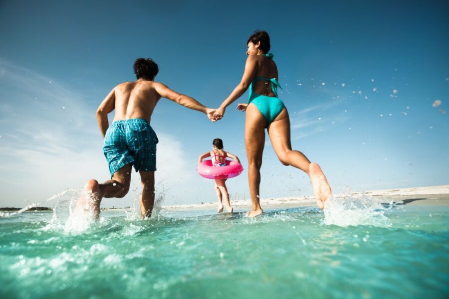 From Orlando: Day Trip to Clearwater Beach with Options - Meeting point and pickup: where to wait without stress