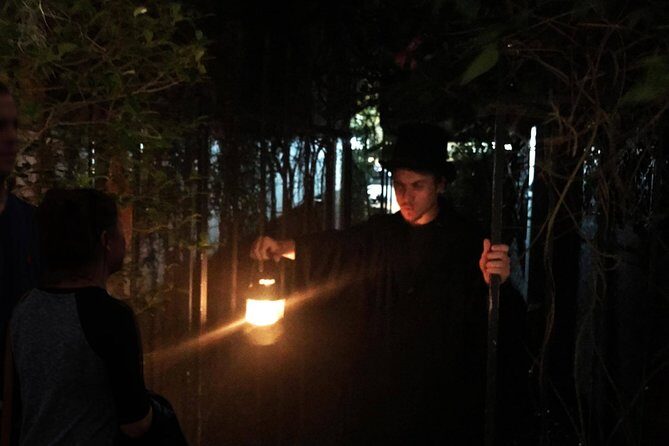 Ghosts of Winter Park - A Chilling Walking Tour! - Key things I’d pay attention to