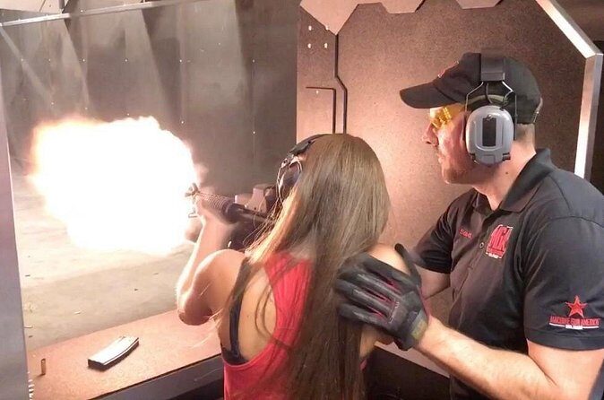 Machine Gun America - Pick 4 Experience - Photo Ops and Souvenir Photos: Budget a Little Extra