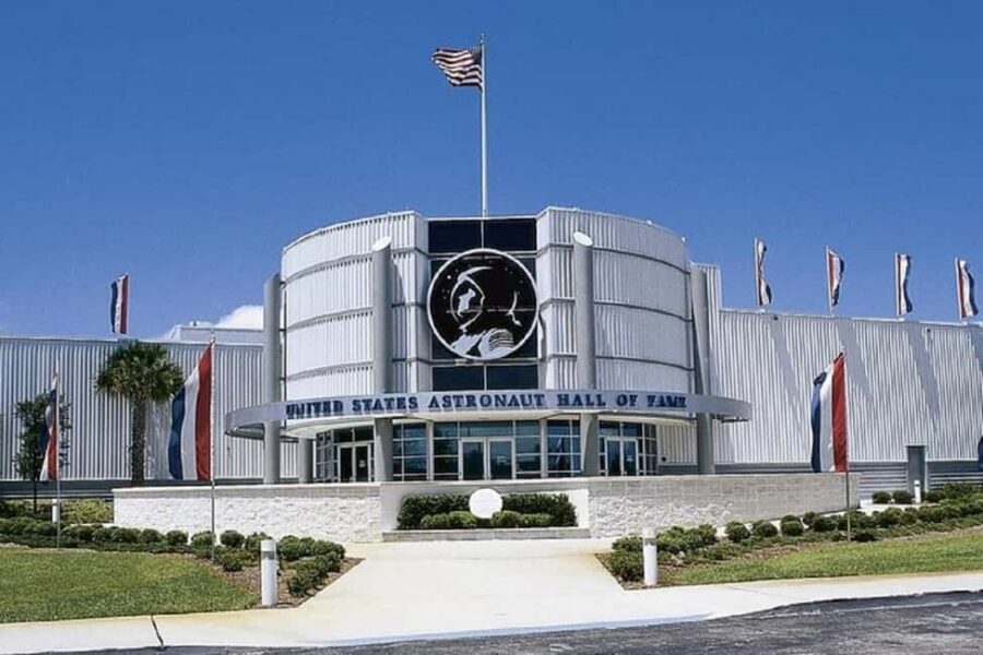 Small Group Kennedy Space Center 1-Day Tour from Orlando - Small details that matter: weather, rules, and comfort